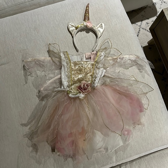 Unicorn costume 3T girls - Picture 1 of 6